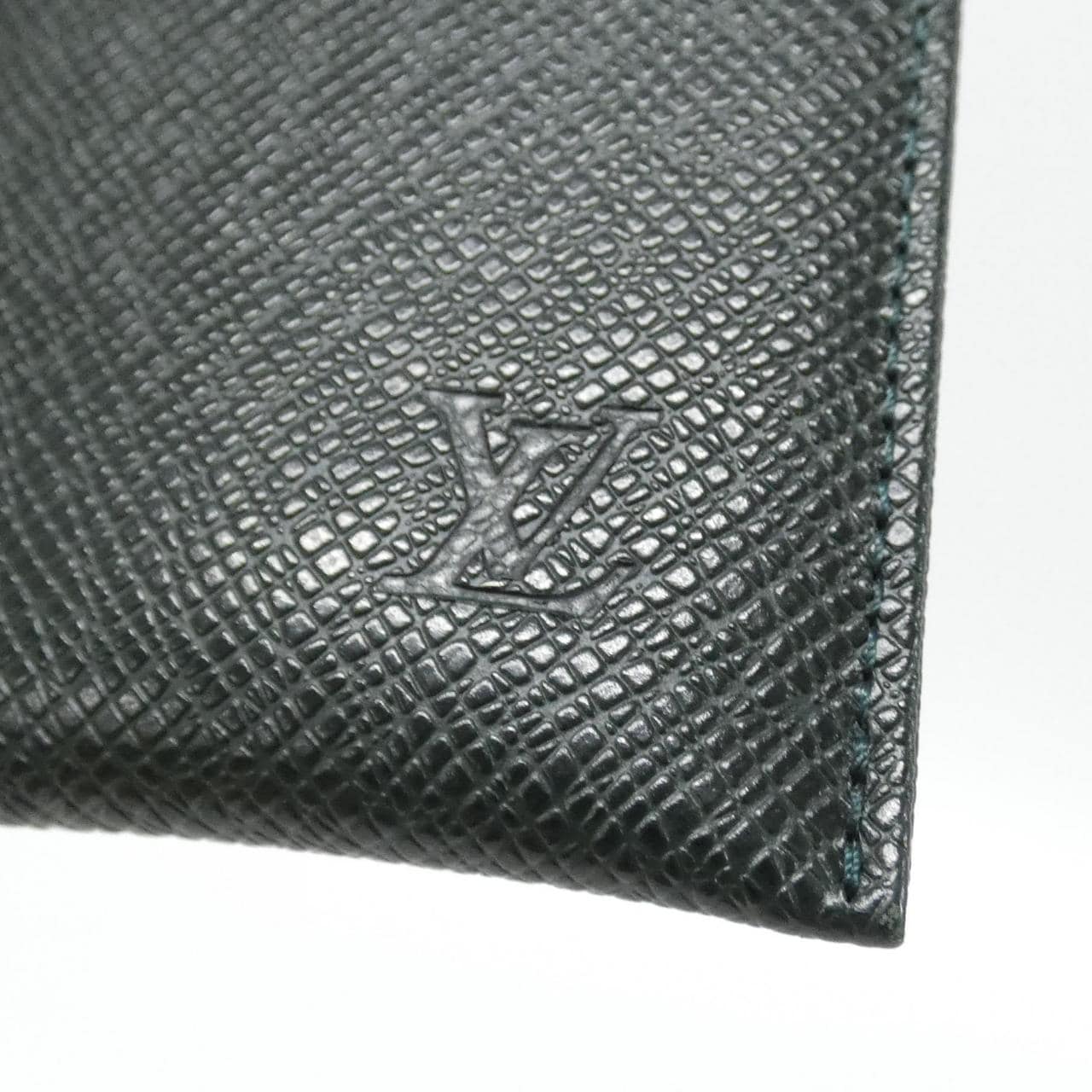 LOUIS VUITTON M30544 卡片套 3