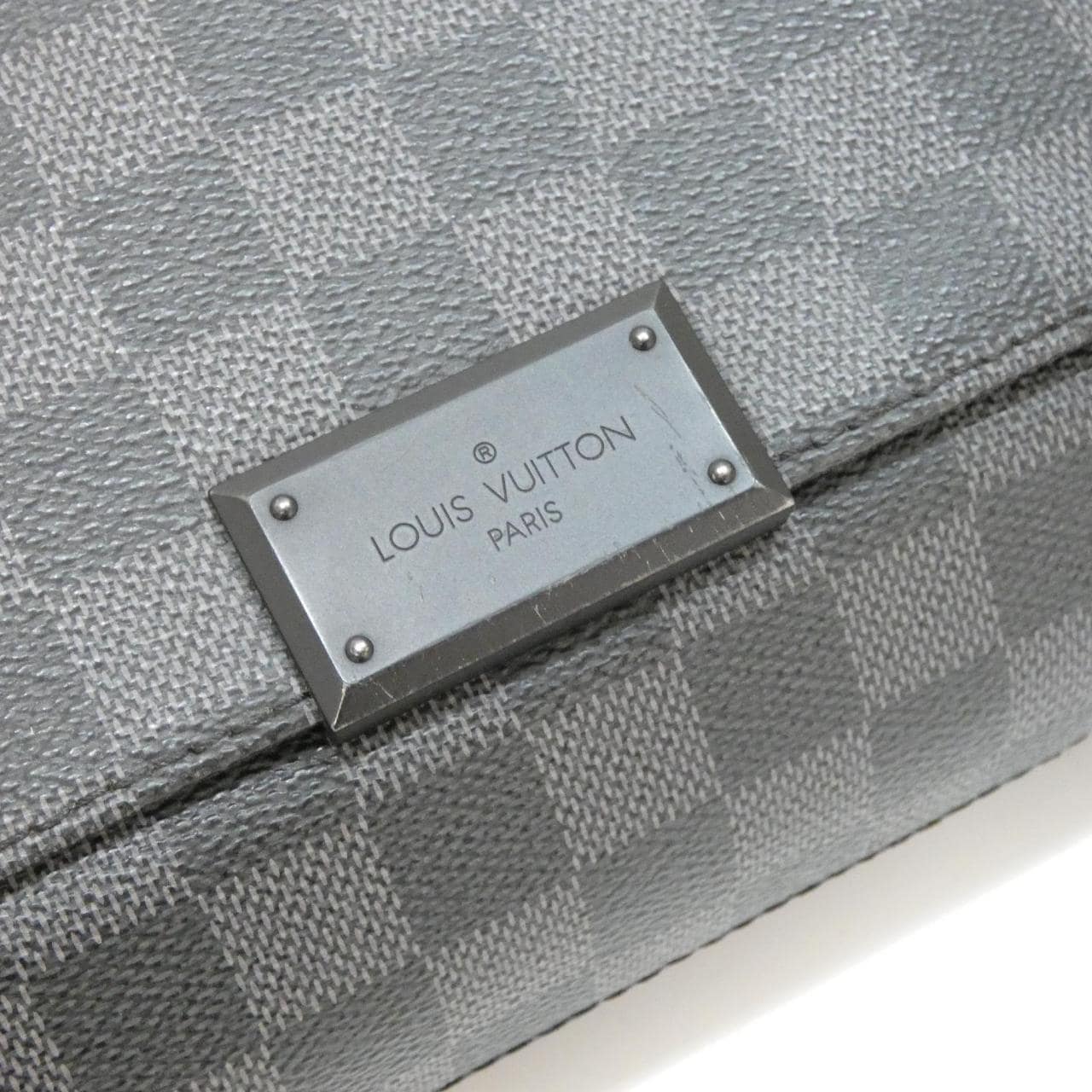 LOUIS VUITTON District N41260 Shoulder Damier 5