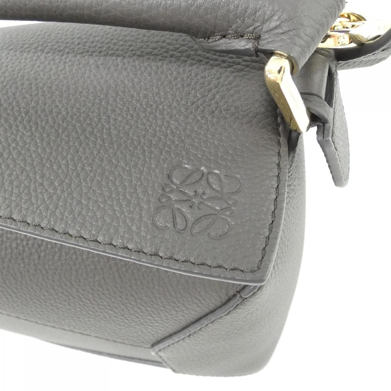 LOEWE Puzzle A510P60X30 Handbag 4