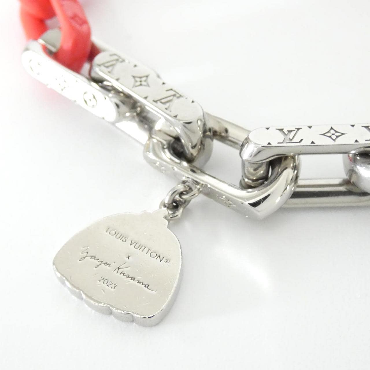 LOUIS VUITTON M0976L Monogram 4