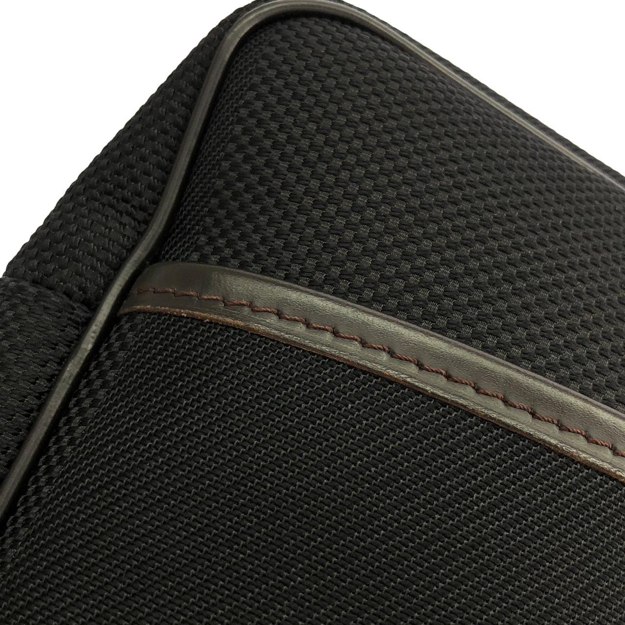 LOUIS VUITTON M93223 肩背包 Damier 4