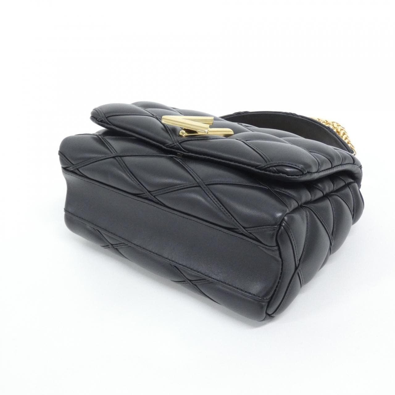 LOUIS VUITTON GO-14 M22891 肩背包 羊皮 3