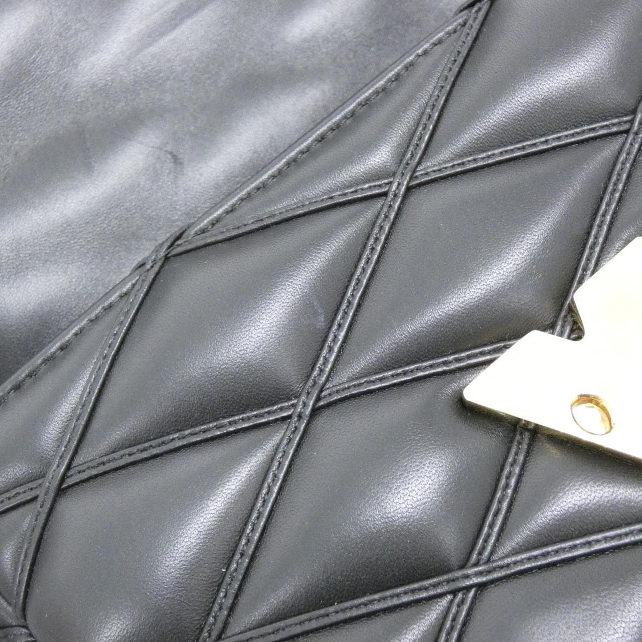 LOUIS VUITTON GO-14 M22891 肩背包 羊皮 4