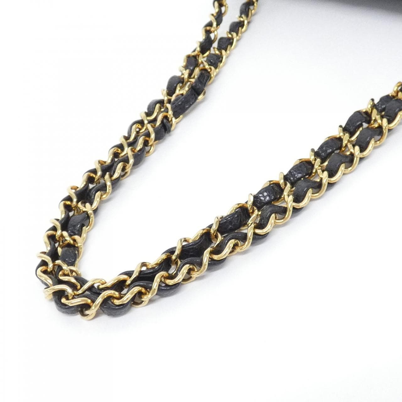 CHANEL Matelasse 1113 Shoulder Grained Calfskin 5