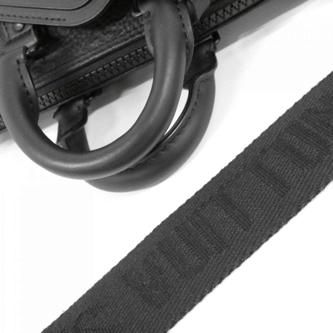 LOUIS VUITTON Keepall M20900 Boston Monogram 3