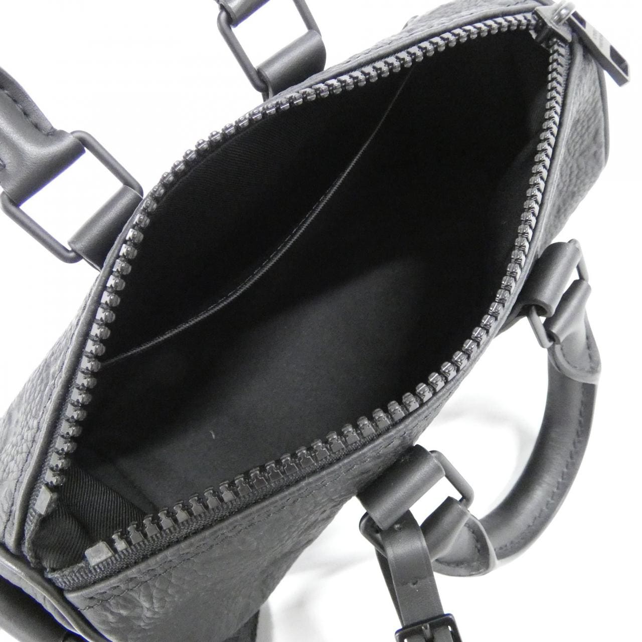 LOUIS VUITTON Keepall M20900 Boston Monogram 4