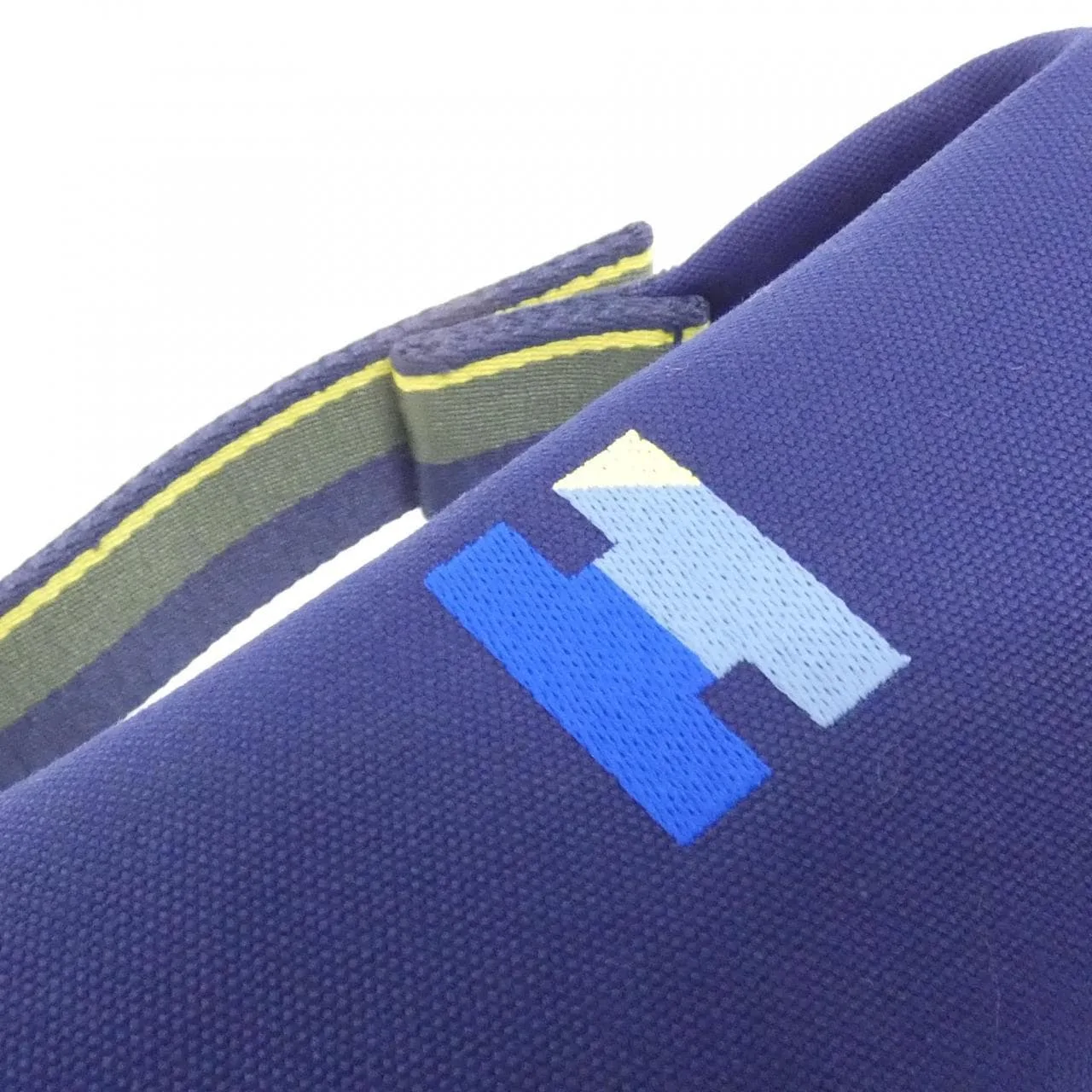 HERMES 104346M Pouch Canvas 黑色 帆布 中古品A - 縮圖 4