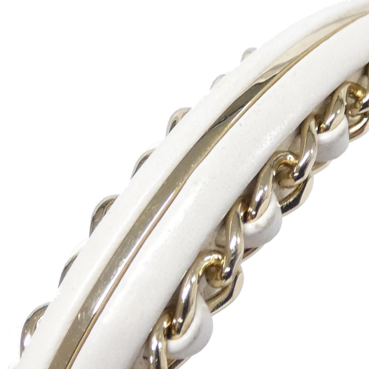 CHANEL Chanel 19 AS1753 Handbag White - Thumbnail 6