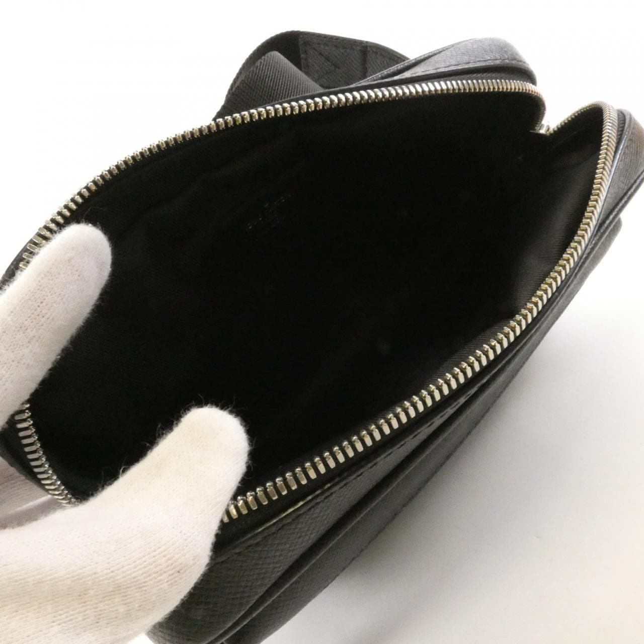 LOUIS VUITTON Bum Bag M33438 Shoulder Black Rank B - Thumbnail 6