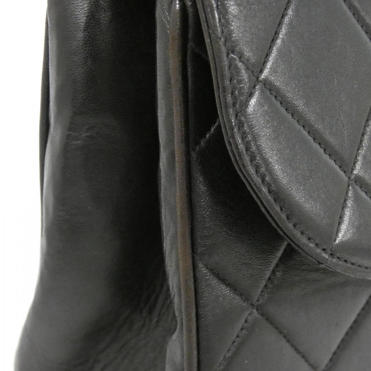 CHANEL Handbag Lambskin Black Lambskin - Thumbnail 6