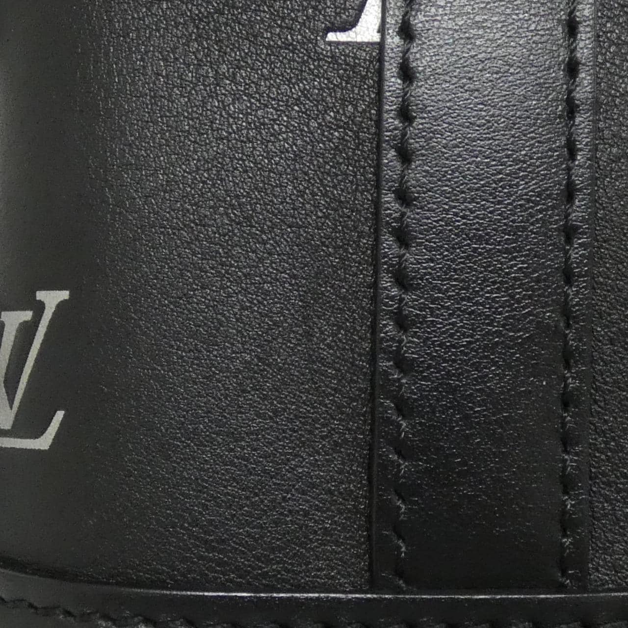 LOUIS VUITTON Alma M83184 Bag Black - Thumbnail 6