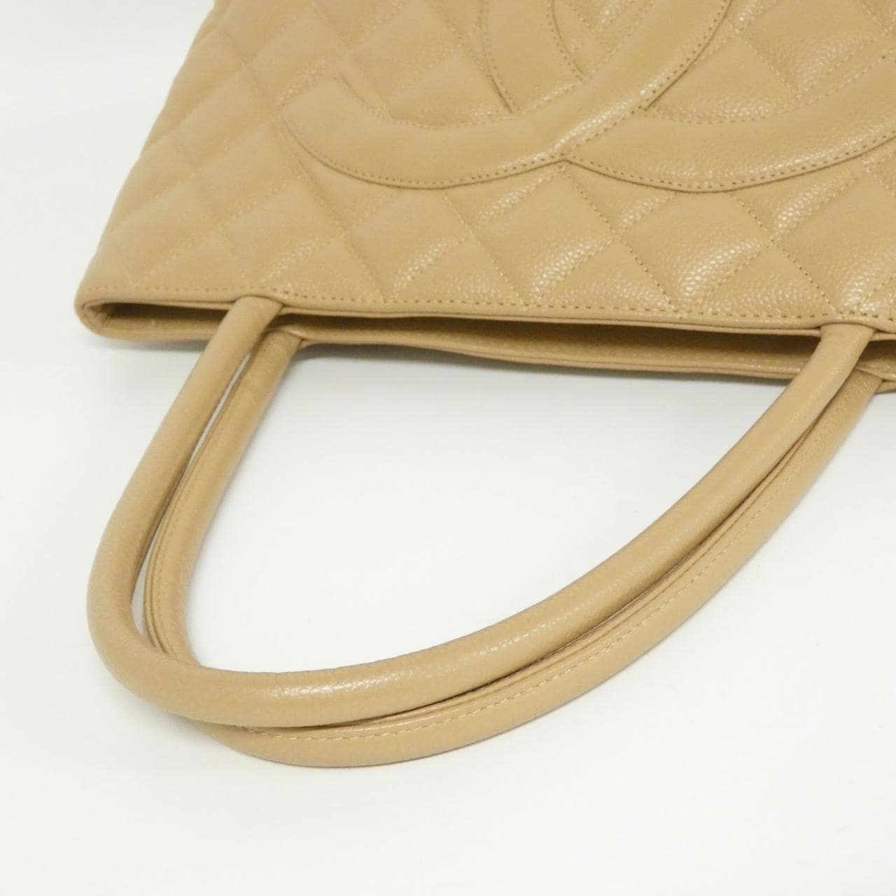 CHANEL Matelasse 1804 Handbag Grained Calfskin 米色 荔枝紋牛皮 中古品A - 縮圖 8