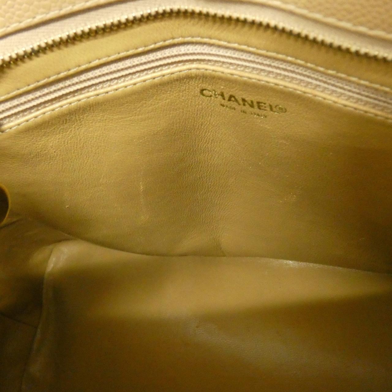 CHANEL Matelasse 1804 Handbag Grained Calfskin 米色 荔枝紋牛皮 中古品A - 縮圖 10