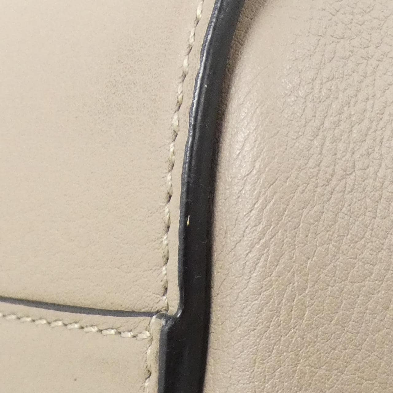 LOEWE Hammock 387 30 S35 Shoulder Bag Black - Thumbnail 3