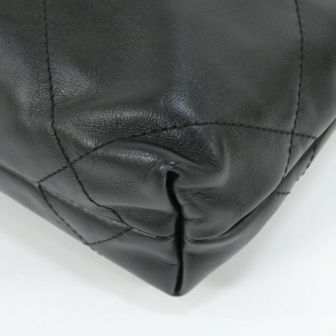 CHANEL Chanel 22 AS3980 Bag Black - Thumbnail 3