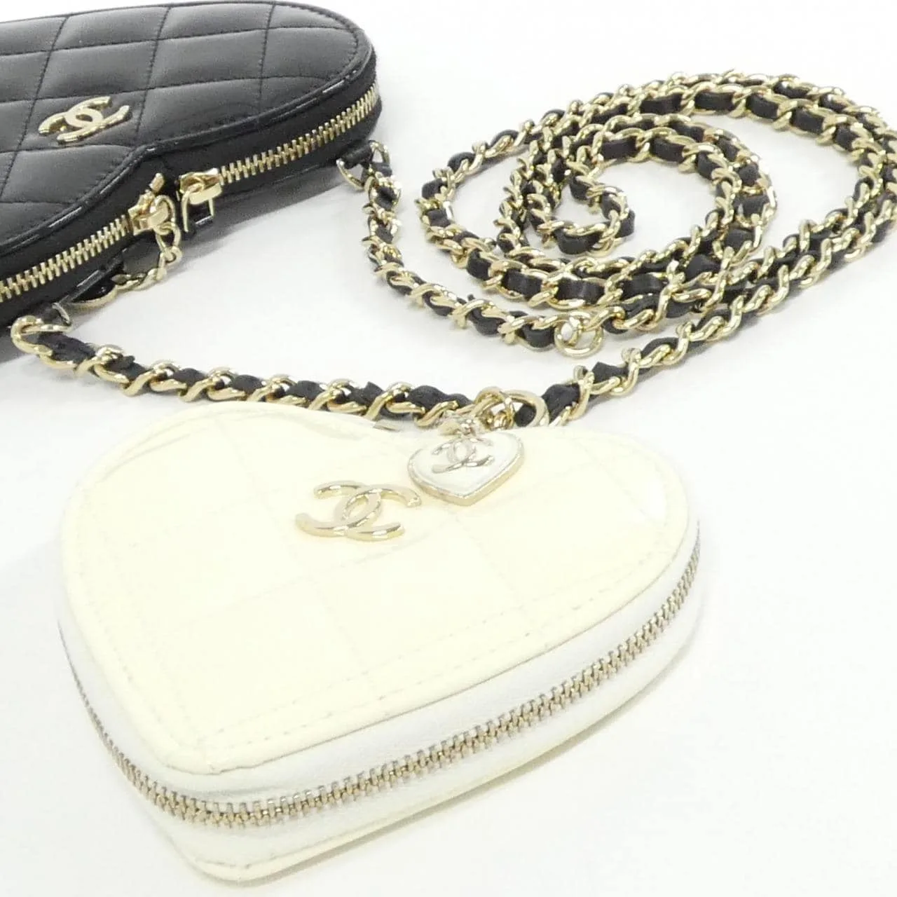 CHANEL Chanel 19 AP3295 Shoulder Patent Leather Black Patent Leather Rank A - Thumbnail 7