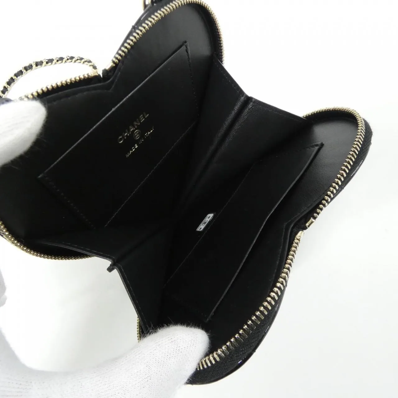 CHANEL Chanel 19 AP3295 Shoulder Patent Leather Black Patent Leather Rank A - Thumbnail 8