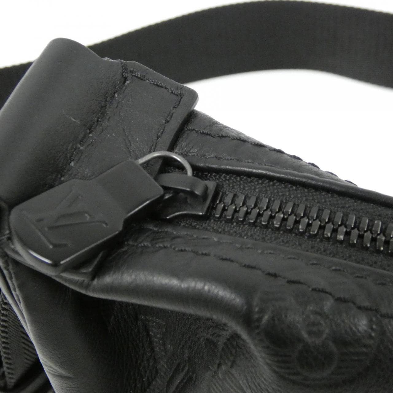 LOUIS VUITTON M12510 Shoulder Monogram Black Monogram Rank A - Thumbnail 5