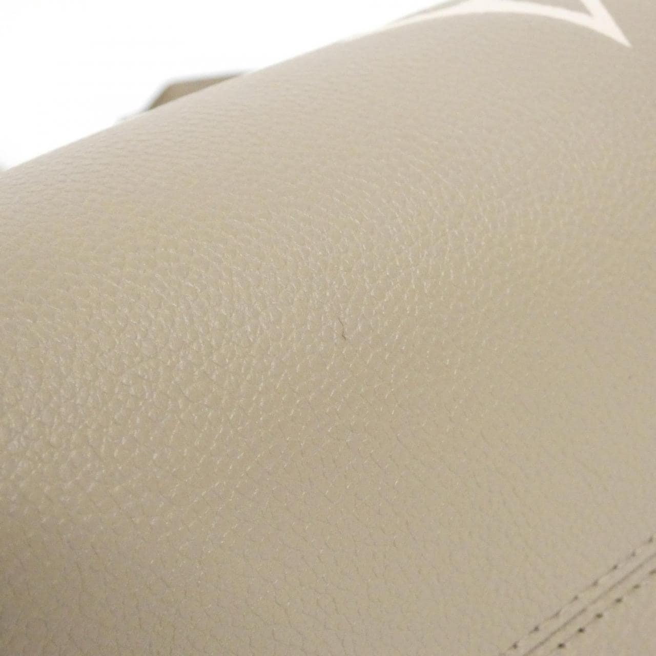 LOUIS VUITTON OnTheGo M45494 Bag Monogram Black Monogram - Thumbnail 2