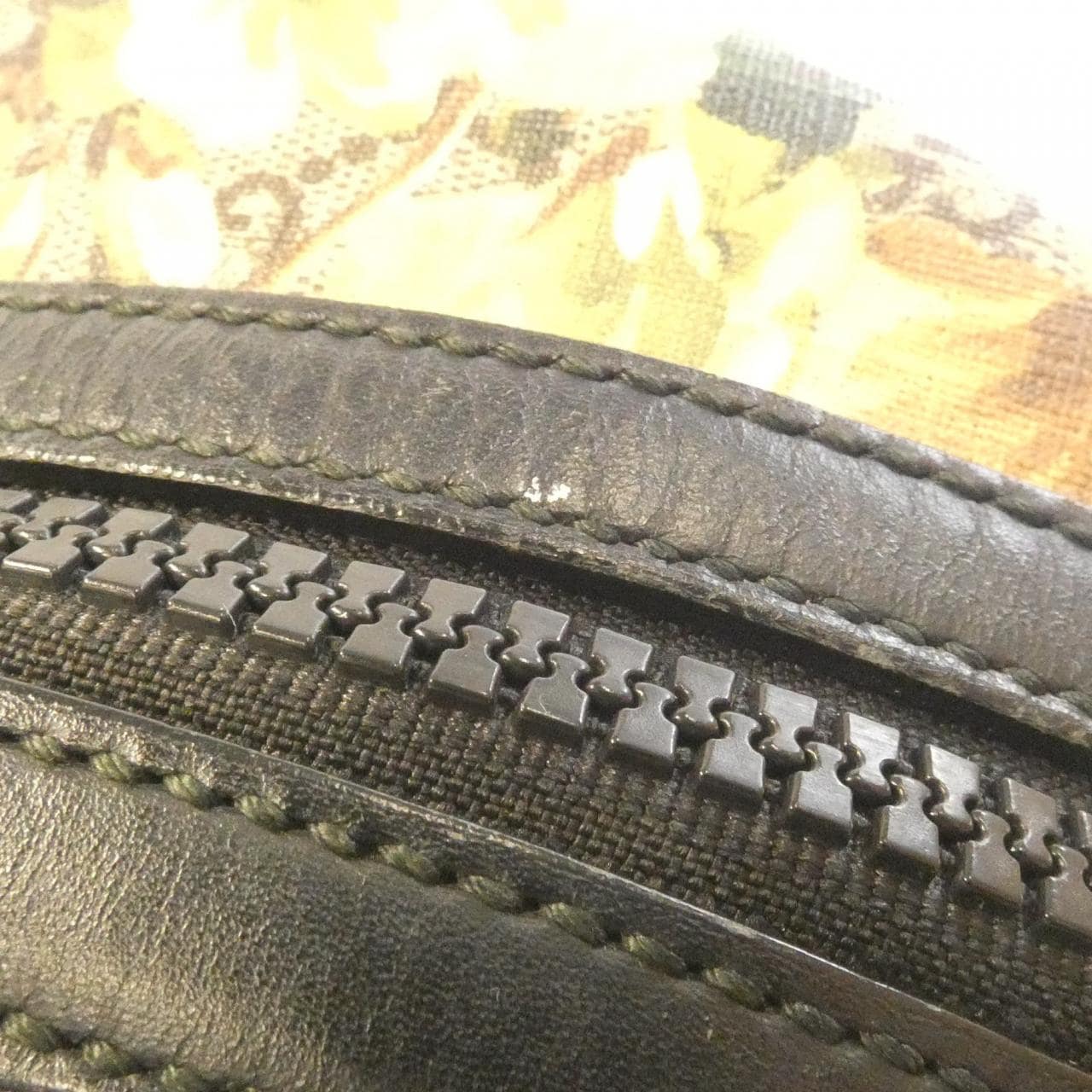 GUCCI 406370 KU2KX Backpack Canvas 黑色 帆布 中古品B - 縮圖 4