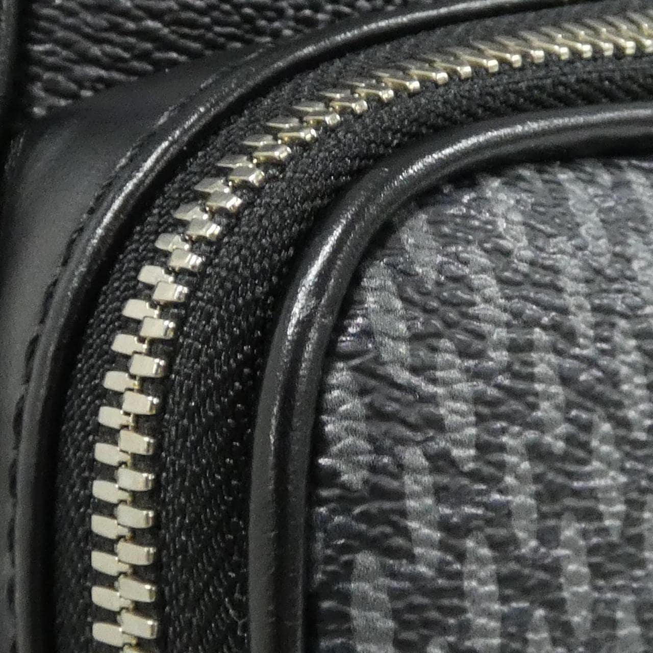 LOUIS VUITTON N50009 Backpack Damier Black Damier - Thumbnail 5