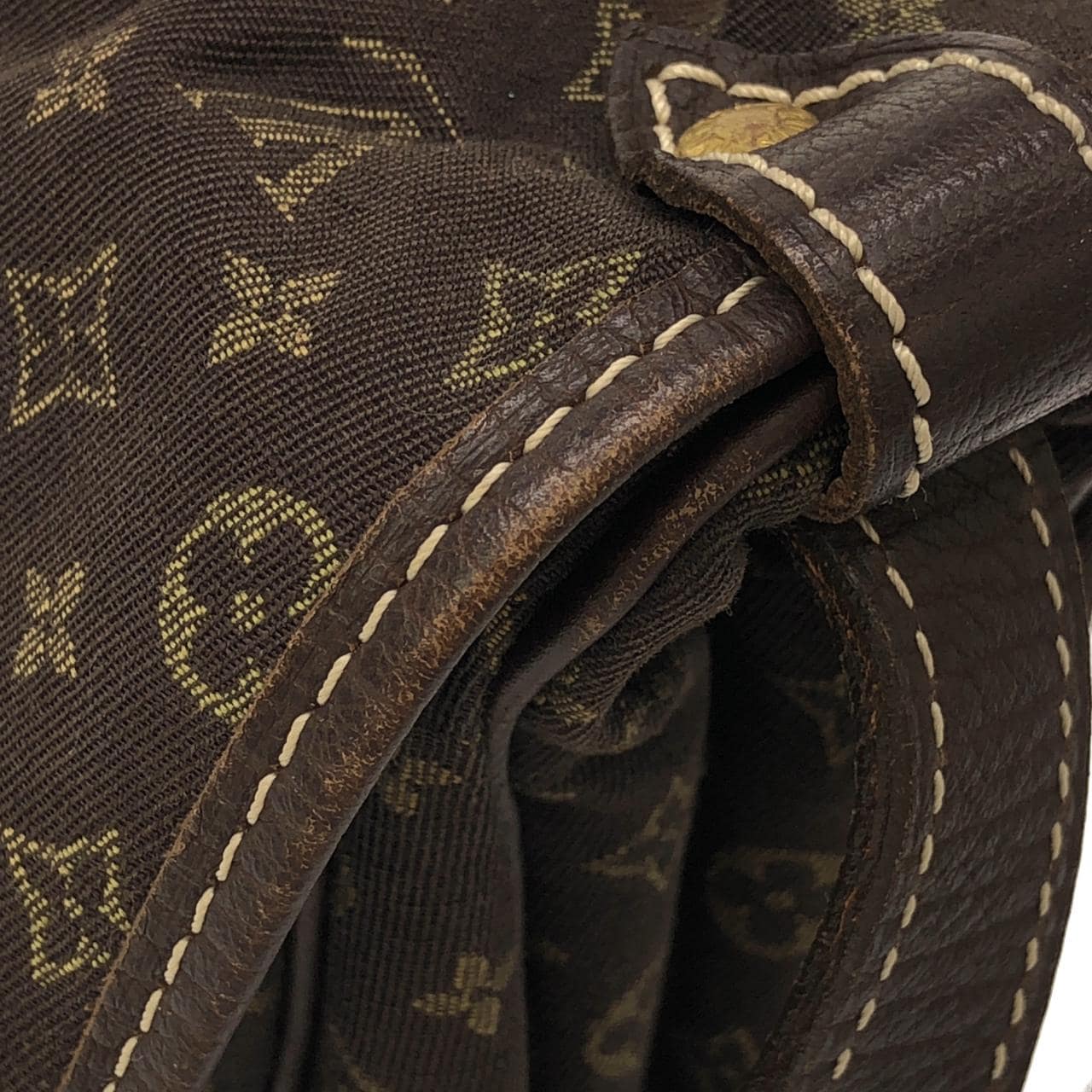 LOUIS VUITTON Saumur M95227 Shoulder Monogram 3