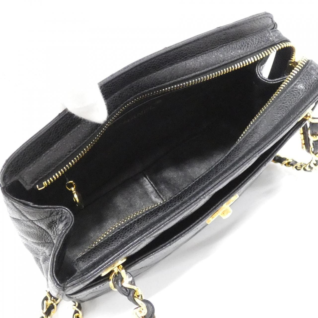 CHANEL Matelasse 07205 Shoulder Bag Caviar Leather 黑色 Caviar Leather 中古品A - 縮圖 9