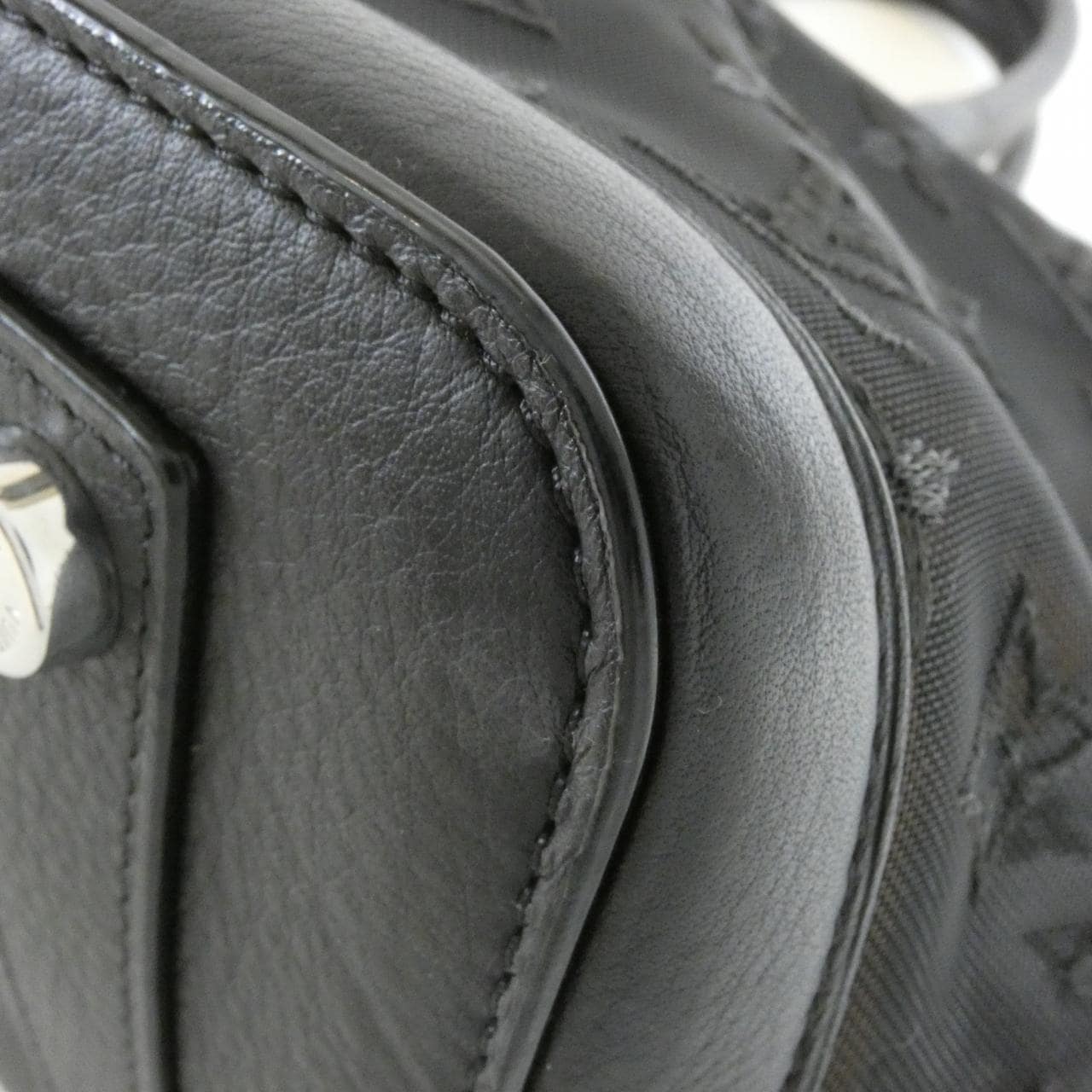 LOUIS VUITTON Lockit M40769 Handbag Monogram 3