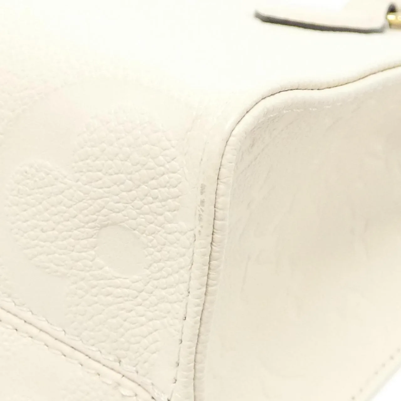 LOUIS VUITTON OnTheGo M46569 Handbag Monogram 黑色 Monogram 中古品A - 縮圖 2