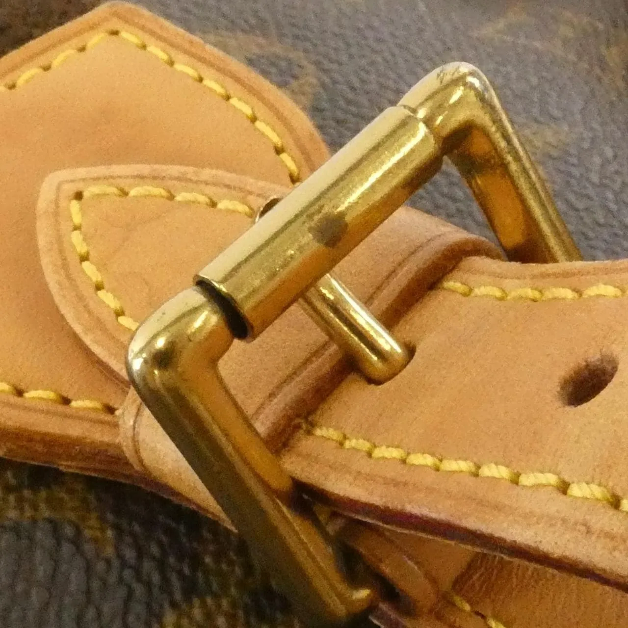 LOUIS VUITTON Montsouris M51135 Backpack Monogram 黑色 Monogram 中古品B - 縮圖 6