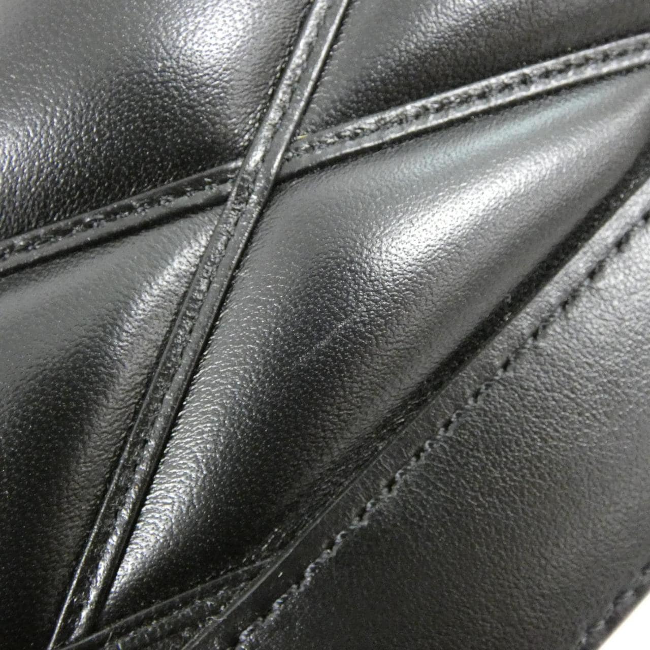 LOUIS VUITTON Alma M23688 Bag Lambskin Black Lambskin - Thumbnail 5