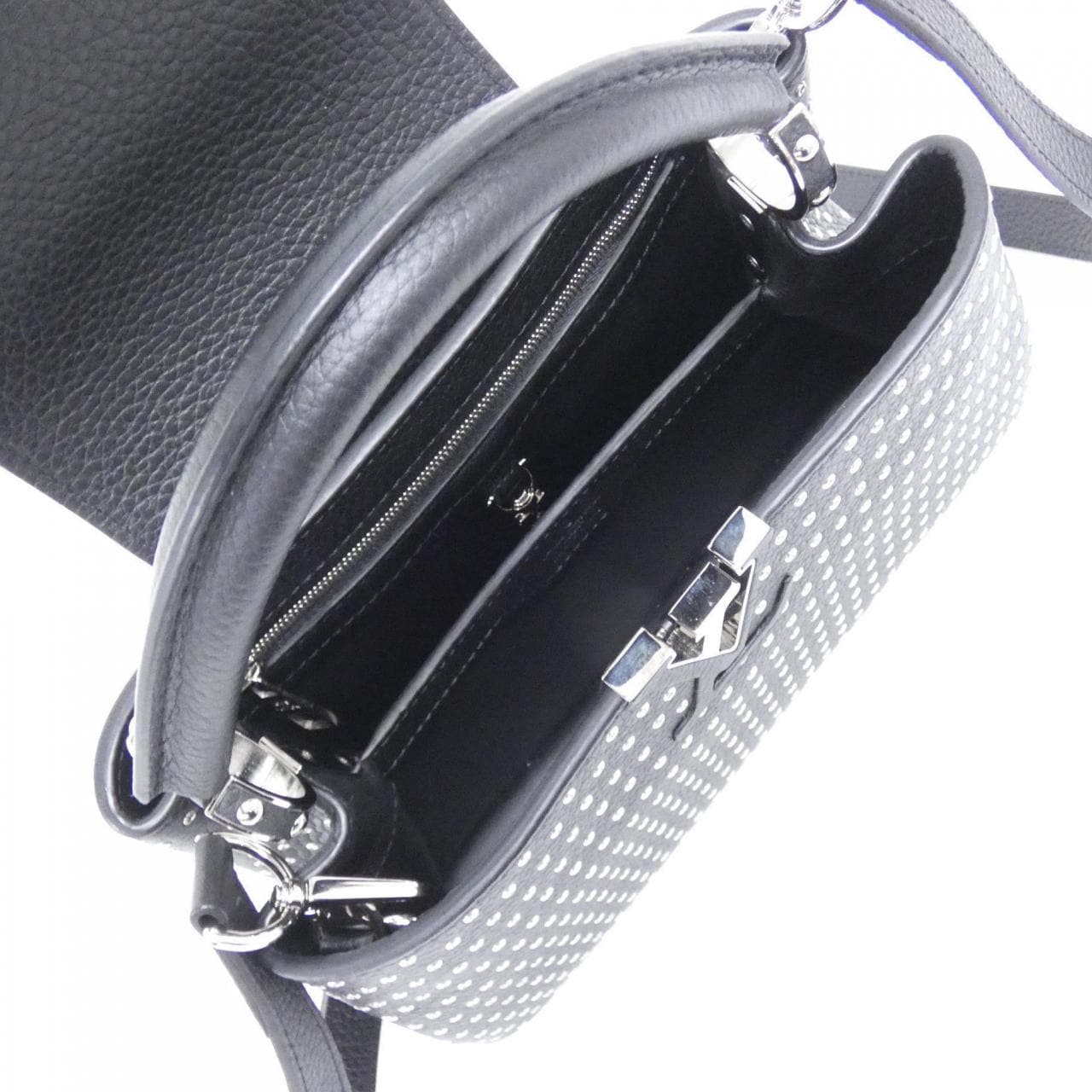 LOUIS VUITTON Capucines M42632 Bag Black - Thumbnail 6