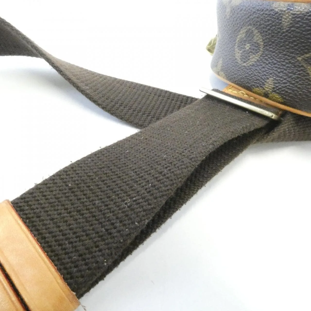 LOUIS VUITTON Pochette M51870 Shoulder Monogram 黑色 Monogram 中古品B - 縮圖 6