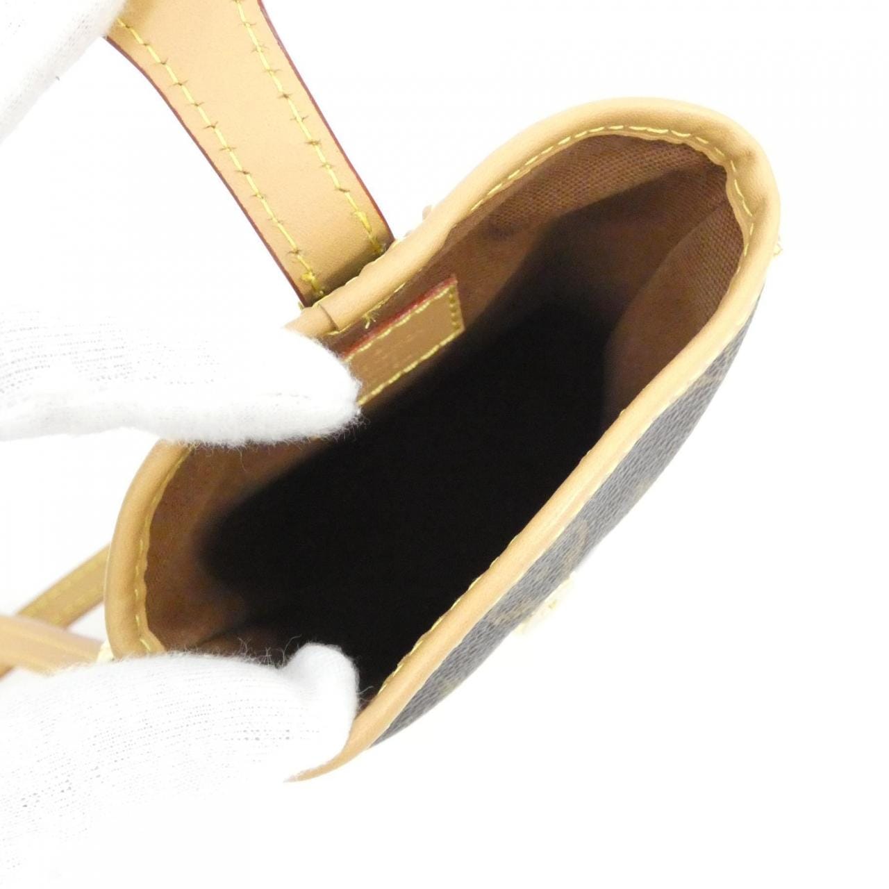 LOUIS VUITTON M80874 Pouch Monogram Black Monogram - Thumbnail 7