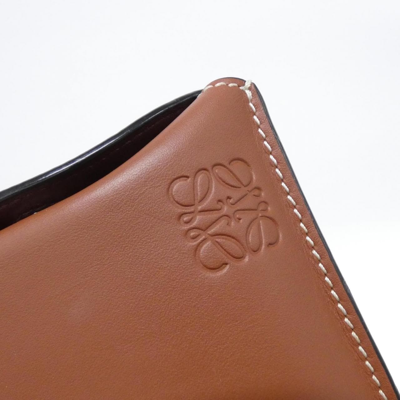 LOEWE Gate 109 30 Z42 Shoulder Bag 黑色 中古品A - 縮圖 4