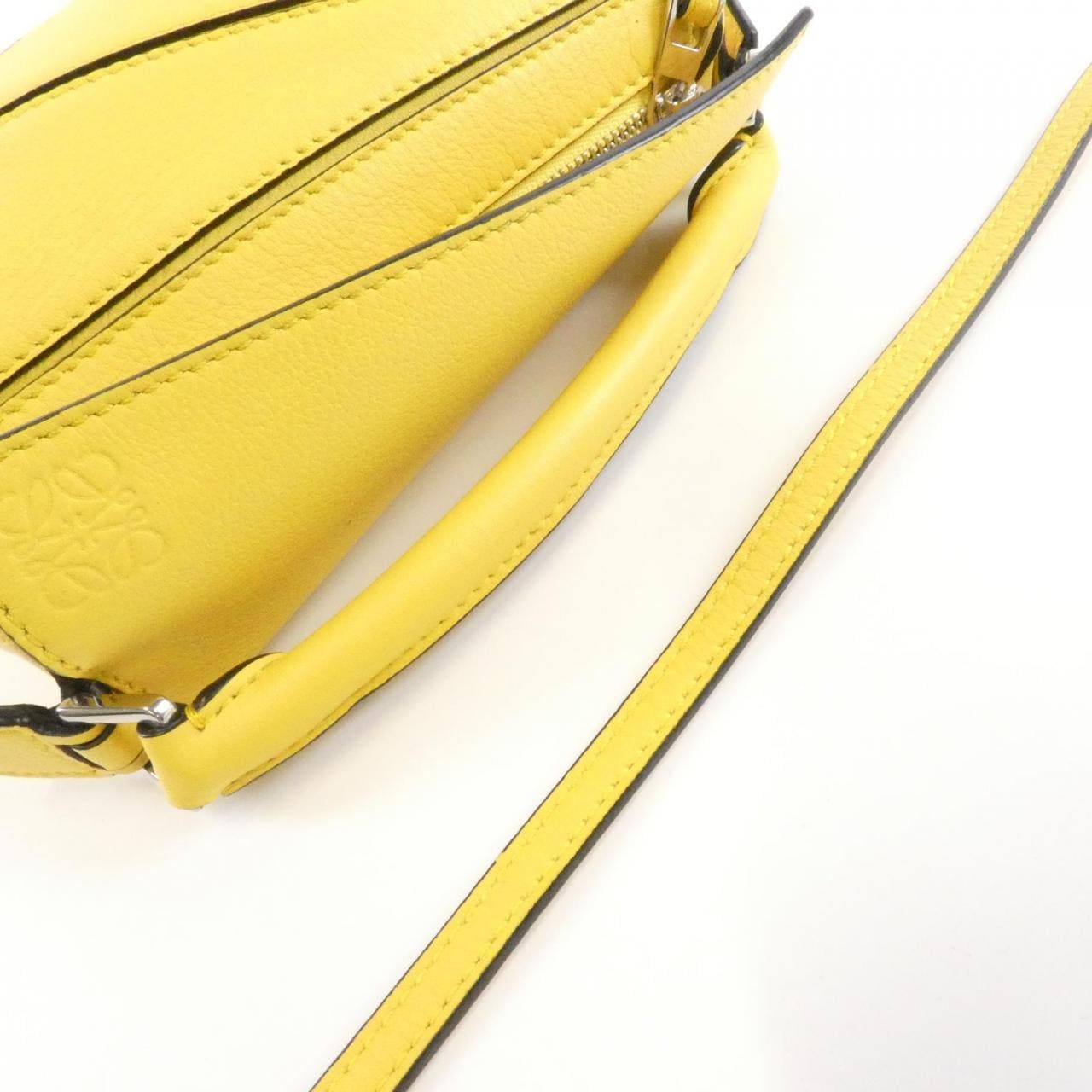 LOEWE Puzzle 322 30 U95 Bag 黑色 中古品A - 縮圖 6