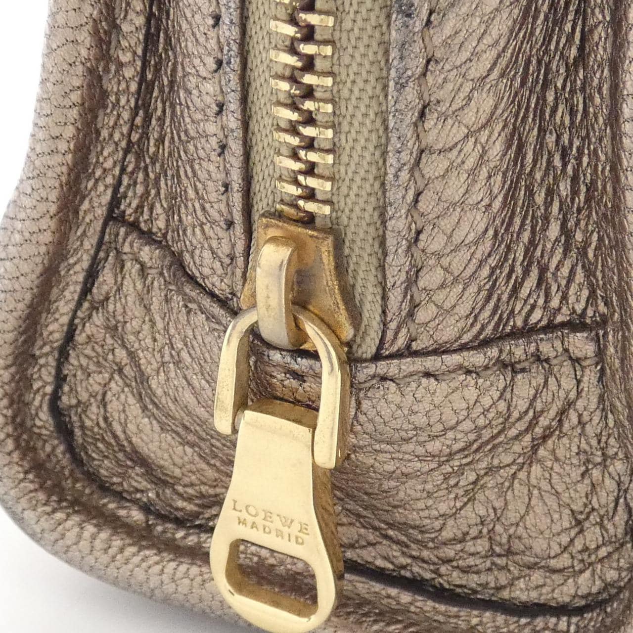 LOEWE Amazona Bag Leather Gold Leather - Thumbnail 6
