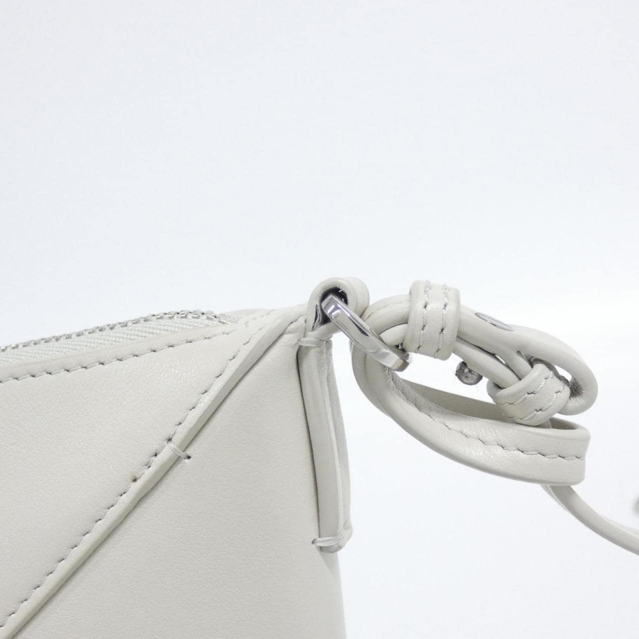 LOEWE Puzzle C510PT1X01 Shoulder Bag 黑色 中古品A - 縮圖 7