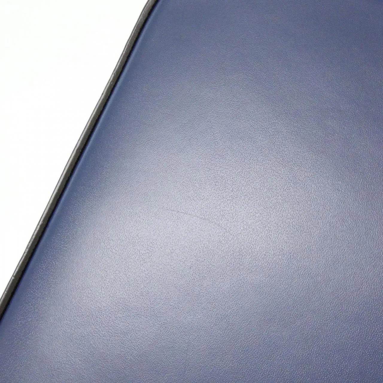 LOUIS VUITTON M53610 Shoulder Epi 黑色 Epi 中古品A - 縮圖 3