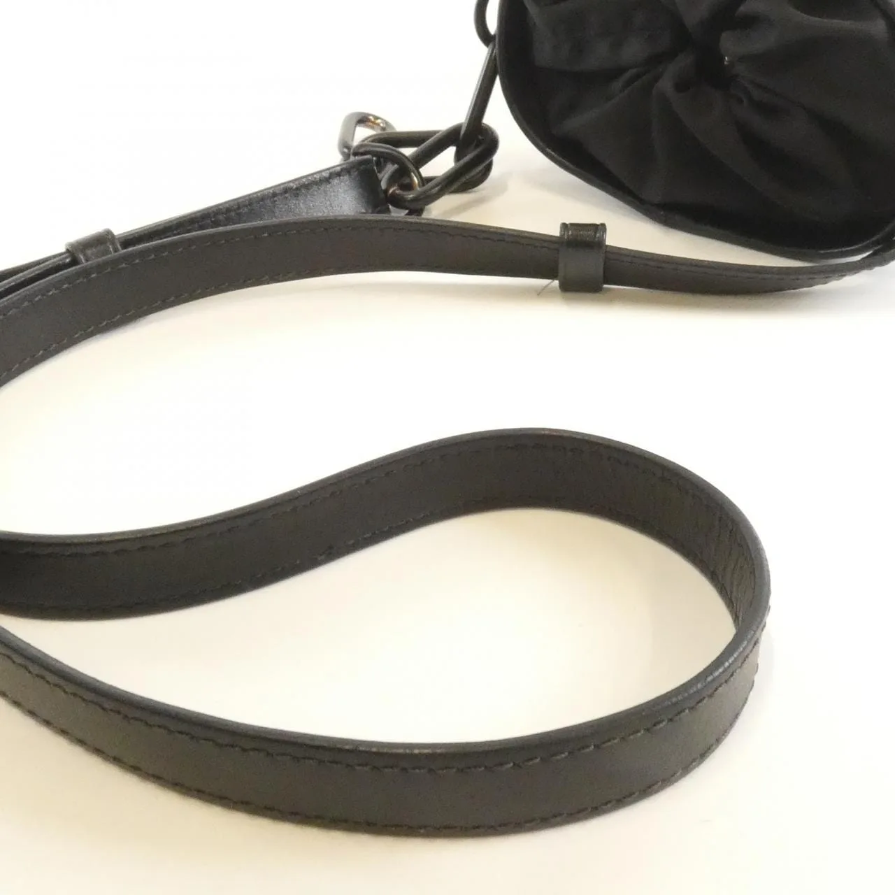 LOUIS VUITTON M44628 Shoulder Monogram Black Monogram Rank B - Thumbnail 4