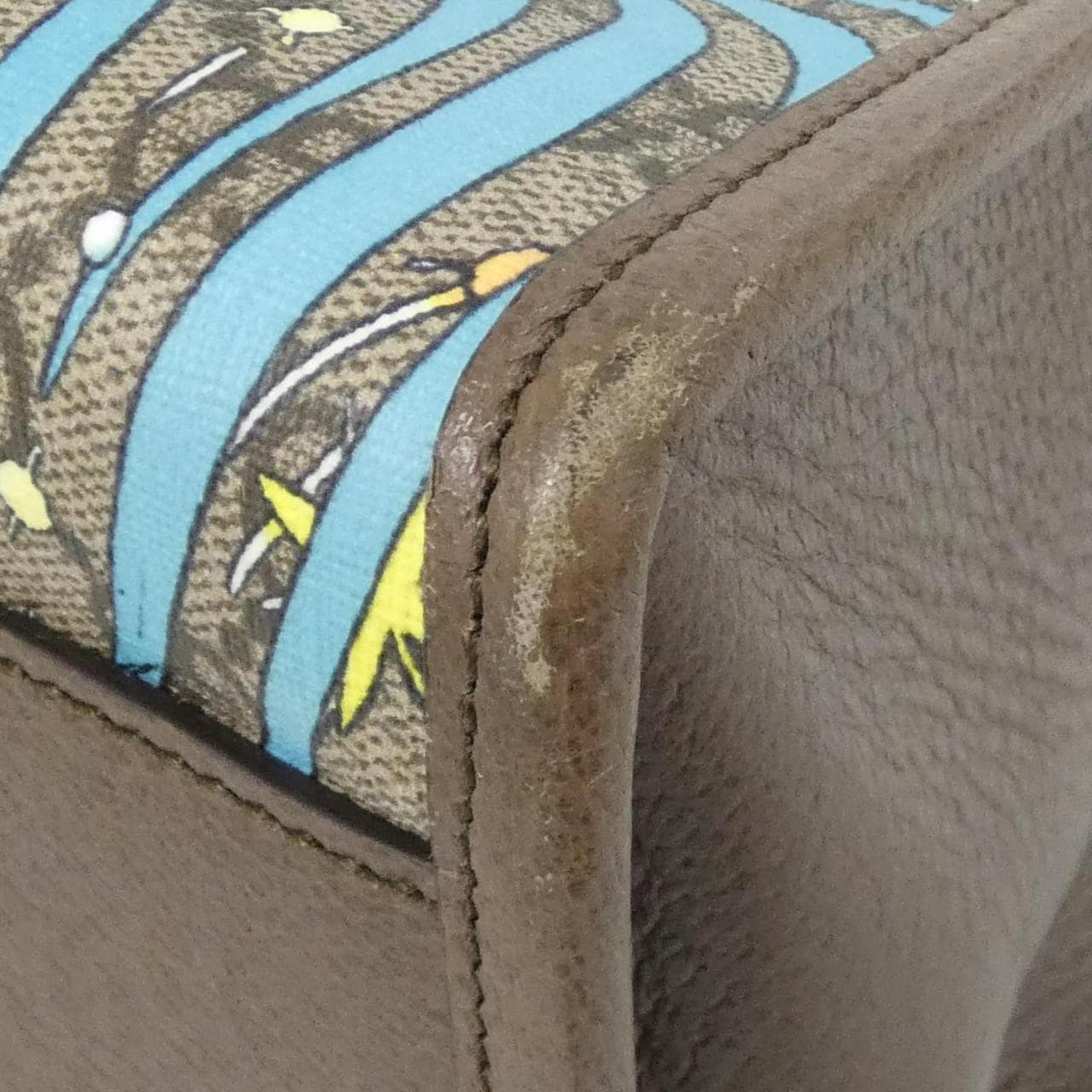 GUCCI 650037 2O4AT Bag Canvas 黑色 帆布 中古品A - 縮圖 3