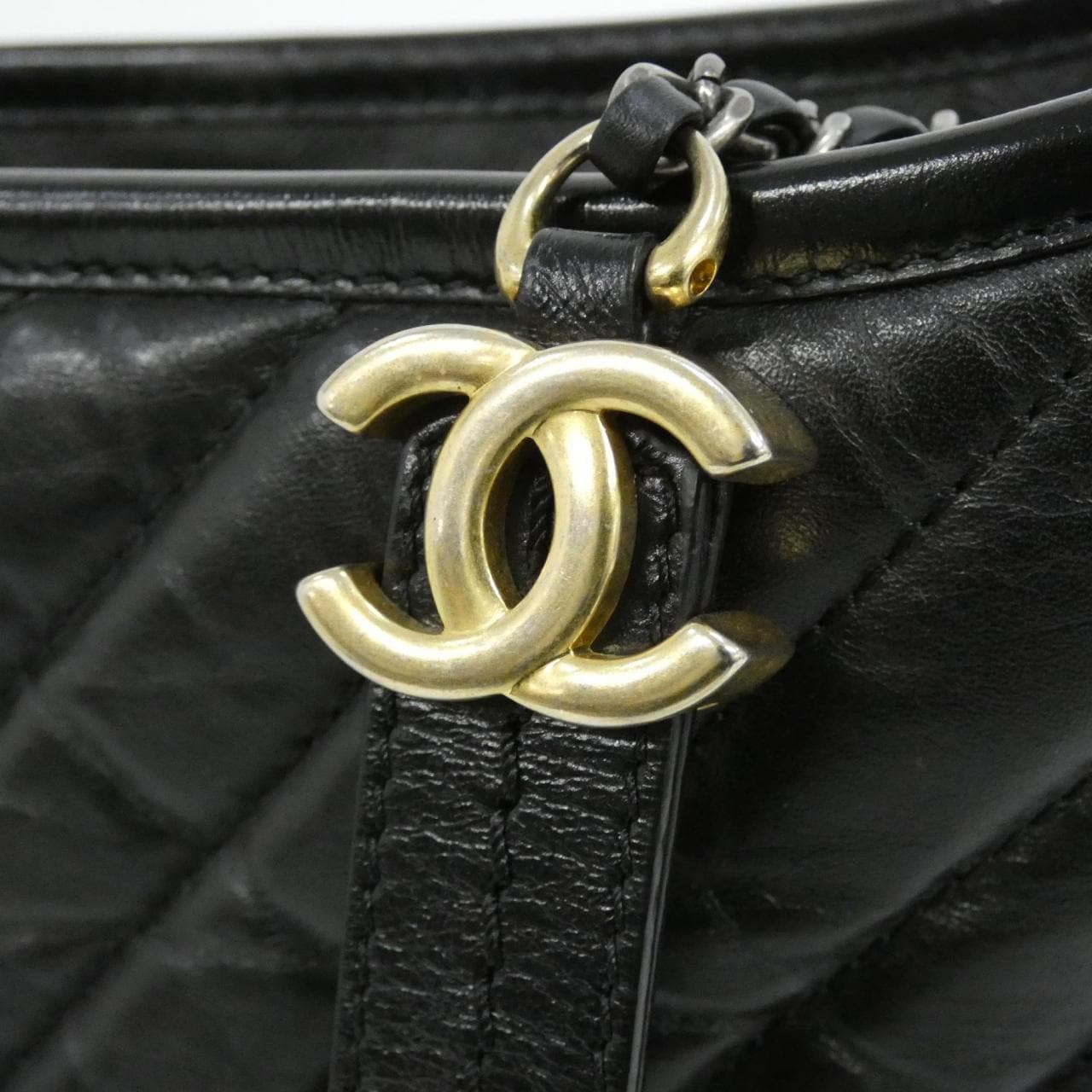 CHANEL Gabrielle 93824 Shoulder Bag Black - Thumbnail 3
