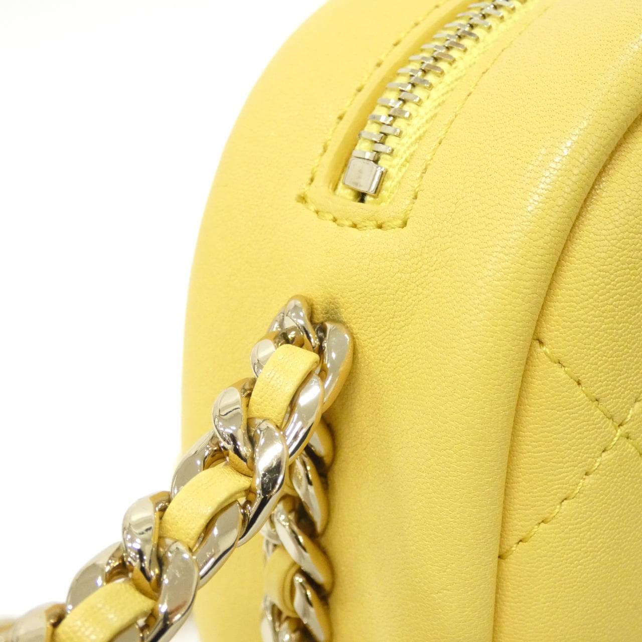 CHANEL AS0137 Shoulder Bag Lambskin Yellow Lambskin Rank A - Thumbnail 7