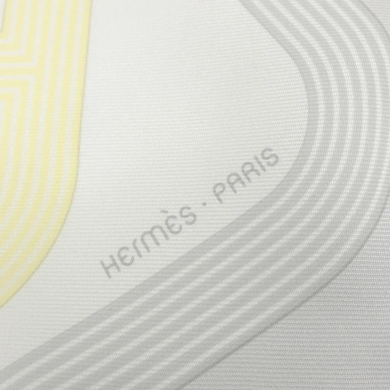 HERMES 892507S Scarf White Rank A - Thumbnail 2