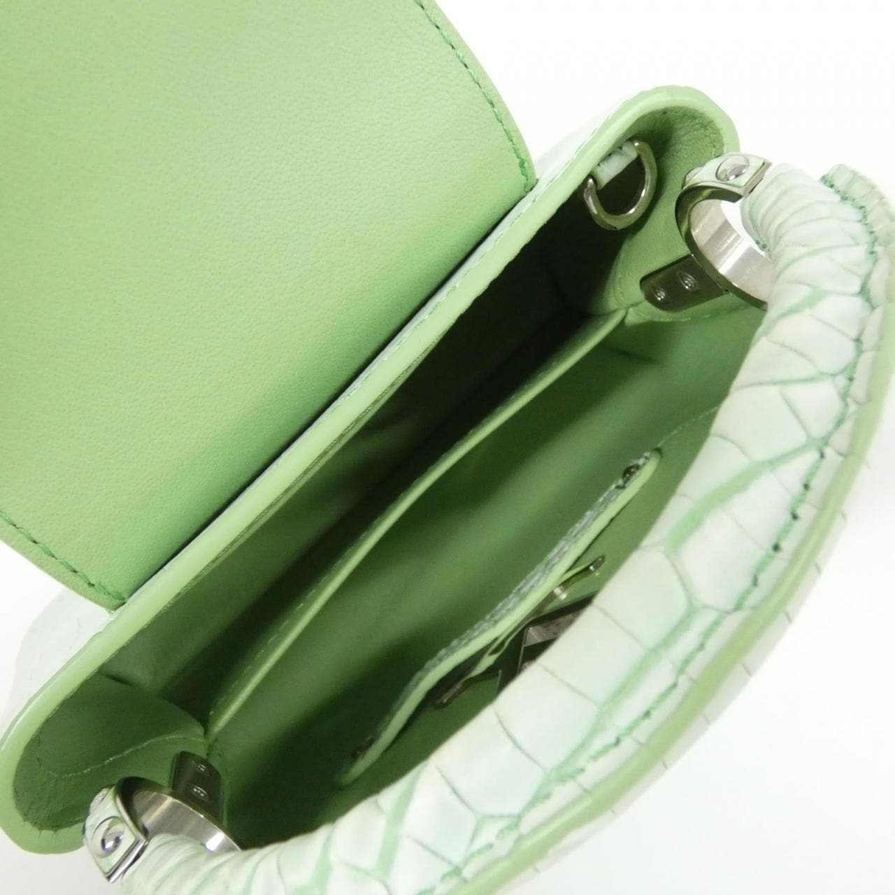 LOUIS VUITTON Capucines Bag Leather Green Leather Rank A - Thumbnail 8