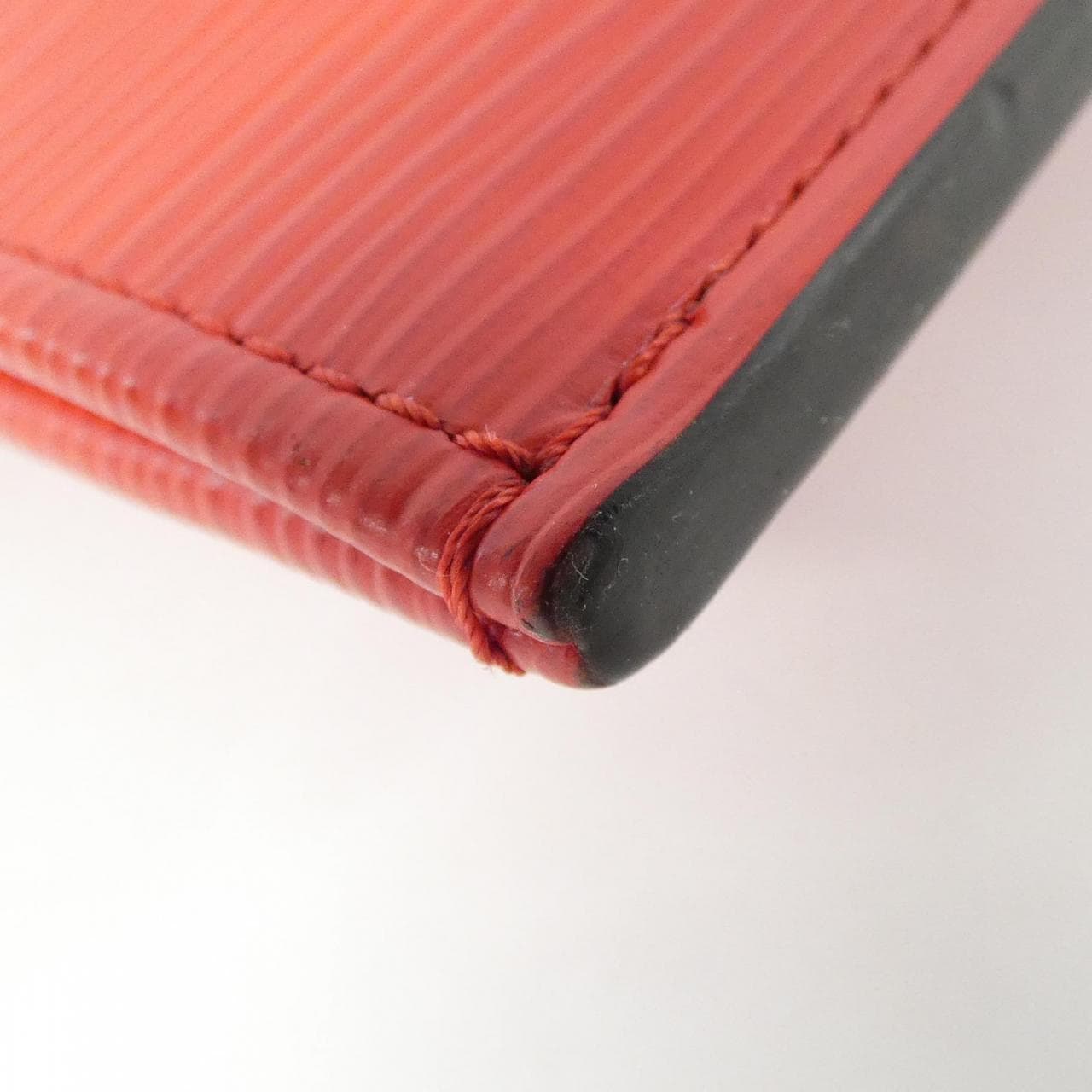 LOUIS VUITTON Pochette M67722 Handbag Epi Rouge Epi 中古品A - 縮圖 3