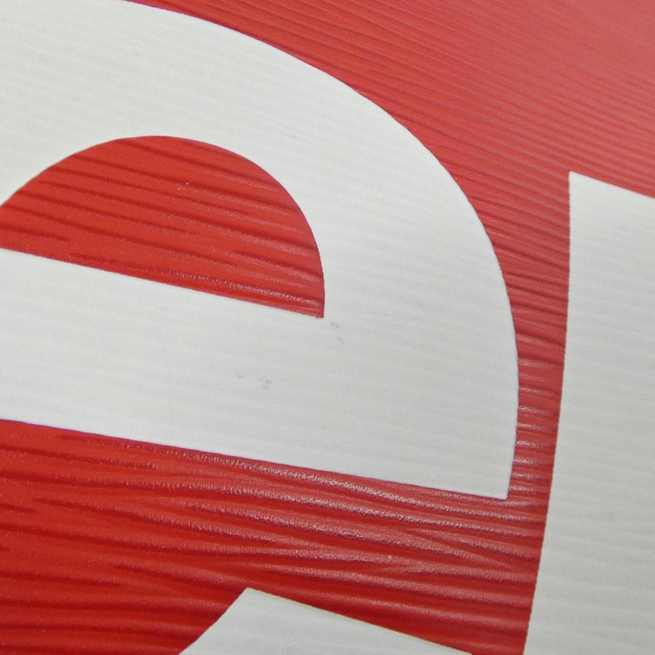 LOUIS VUITTON Pochette M67722 Handbag Epi Rouge Epi 中古品A - 縮圖 5