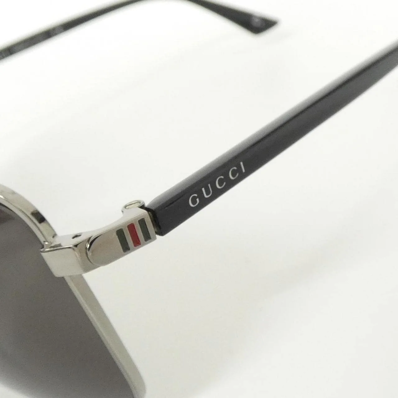 GUCCI GG0065SK Sunglasses 黑色 中古品A - 縮圖 4