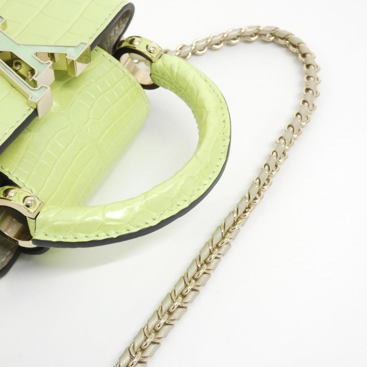 LOUIS VUITTON Capucines Bag Leather 綠色 皮革 中古品A - 縮圖 6