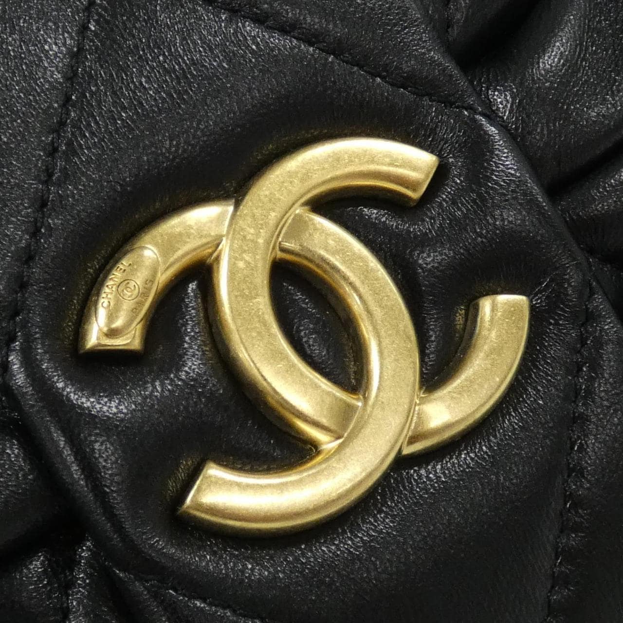 CHANEL AS5851 Handbag Lambskin 黑色 羊皮 中古品A - 縮圖 4